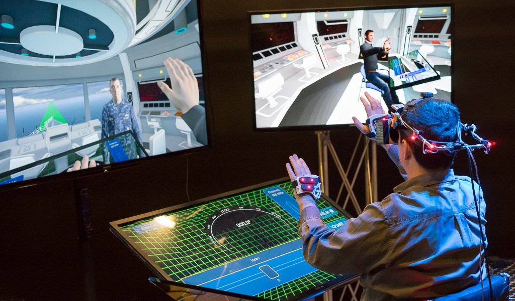 VR